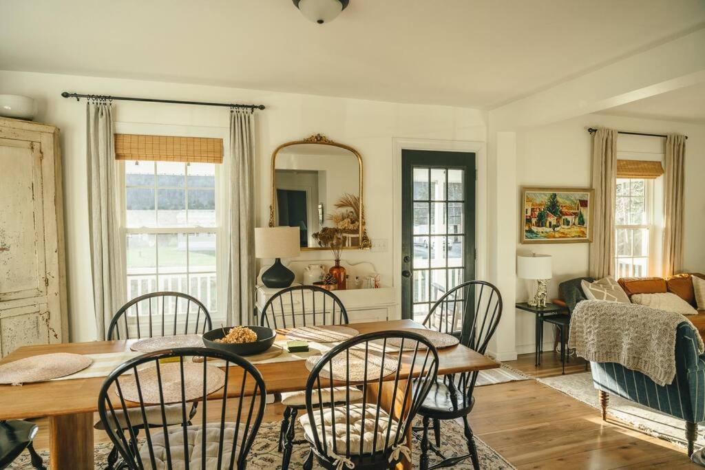 Cozy Cottage, Hot Tub, Fire Pit, 15Min To Hudson And Hiking Catskill Zewnętrze zdjęcie