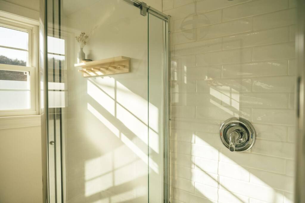 Cozy Cottage, Hot Tub, Fire Pit, 15Min To Hudson And Hiking Catskill Zewnętrze zdjęcie